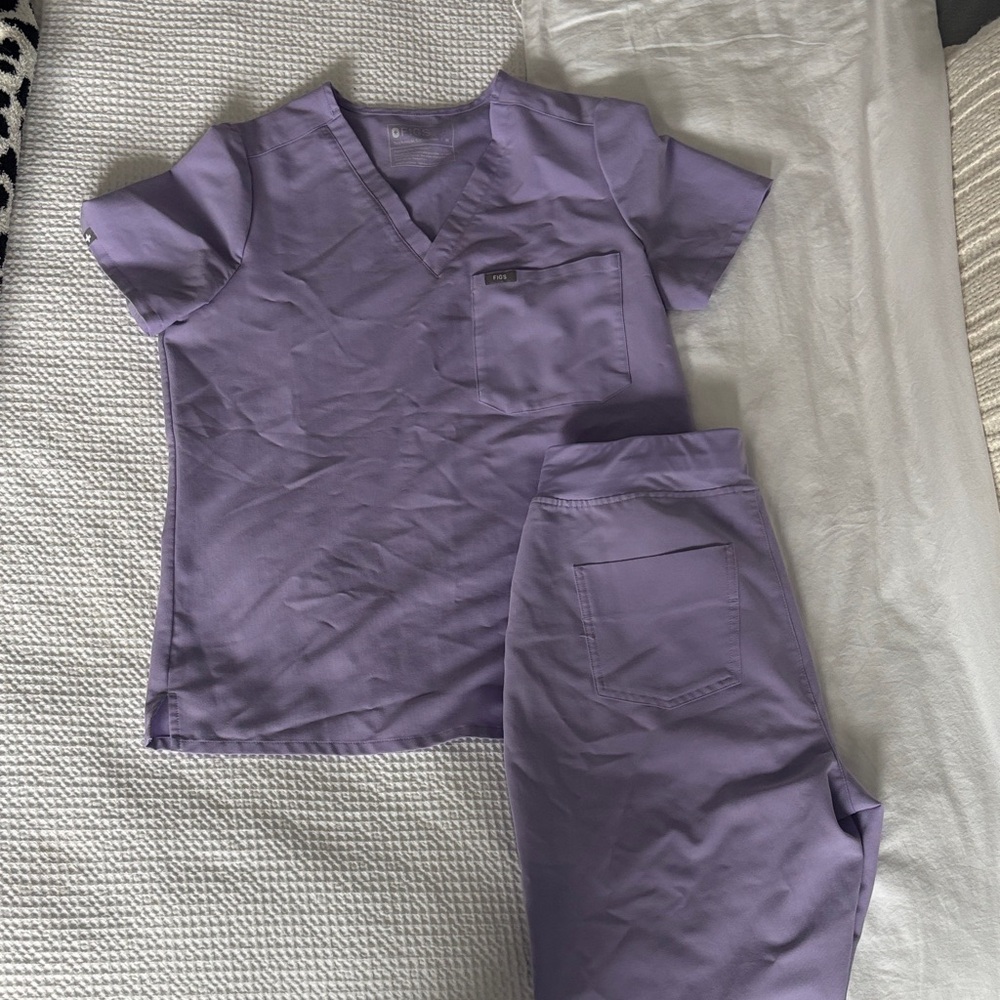 Figs Lilac Scrub Set